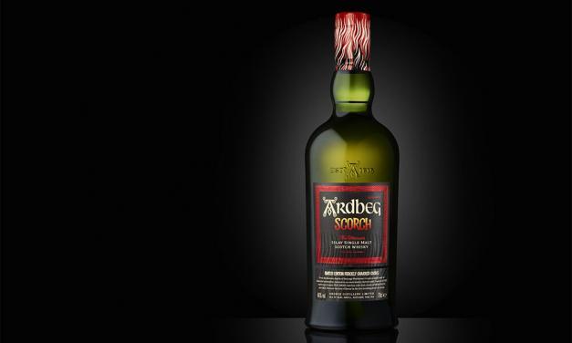 Limitovaná edice whisky Ardbeg Scorch